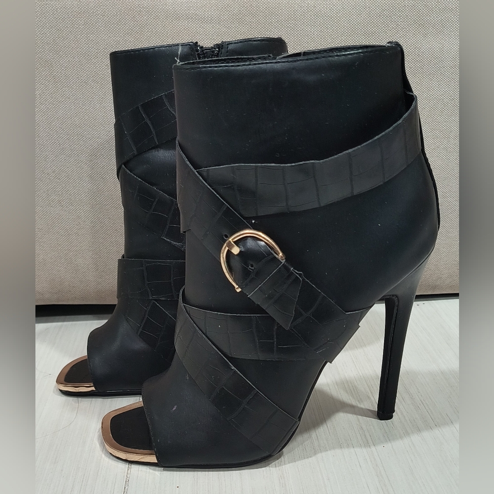 JustFab Black Peep-Toe Heeled Boots